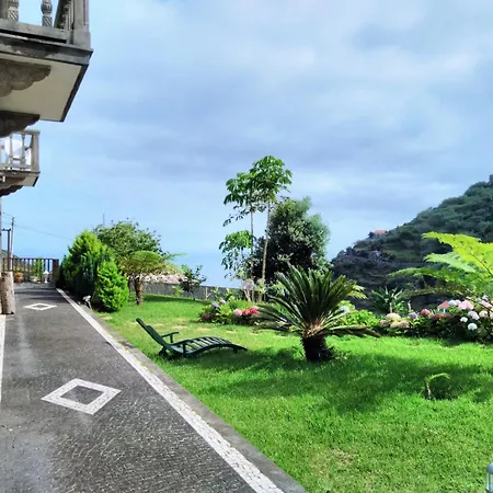 Quinta Do Serrado 度假居 *
