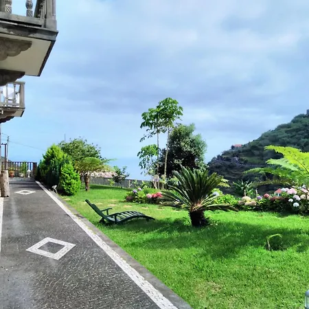 Quinta Do Serrado Holiday home *